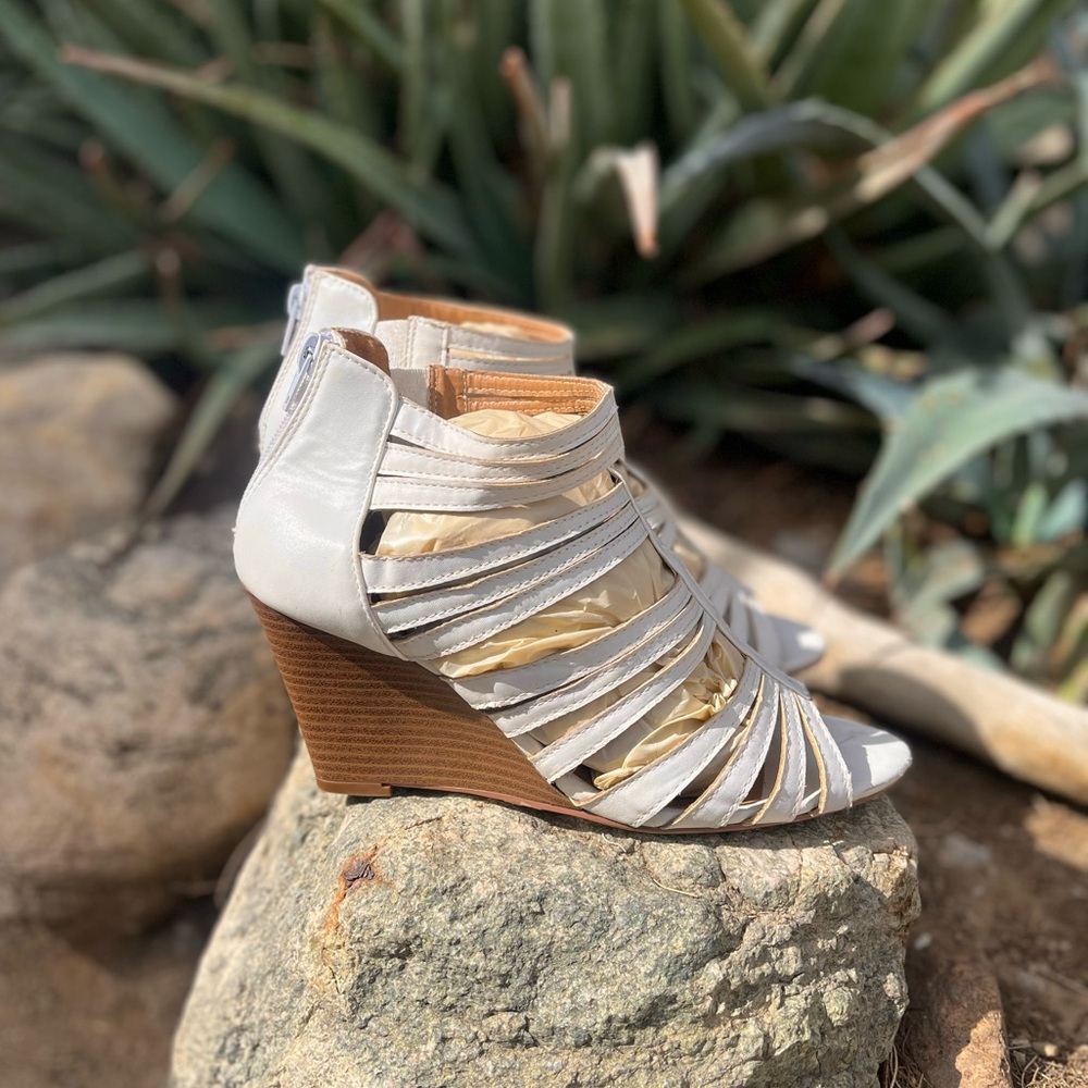 BONNIBEL | Strappy Cream White Wedge Sandals Heels 9
